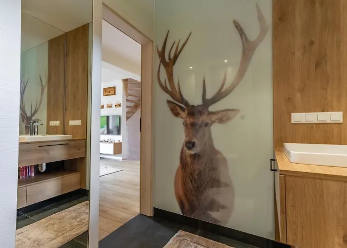 Rogata Deluxe, Villa *